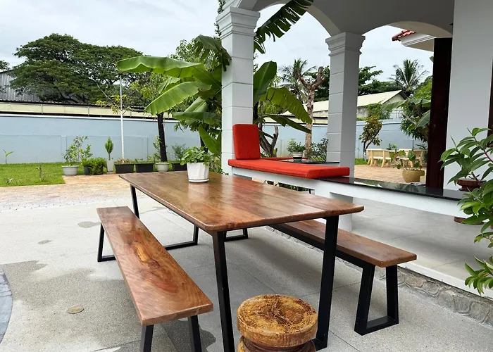 Villa Spacious Sanctuary